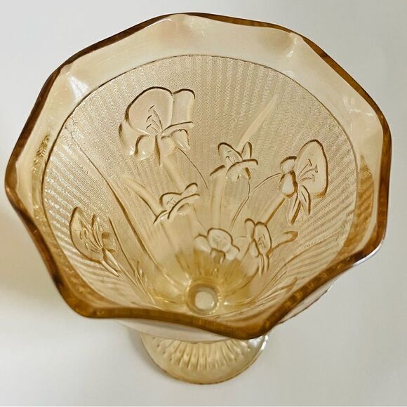 Vintage Jeanette Glass Iris Iridescence Herringbone Carnival Flower 9” Vase - Picture 10 of 16